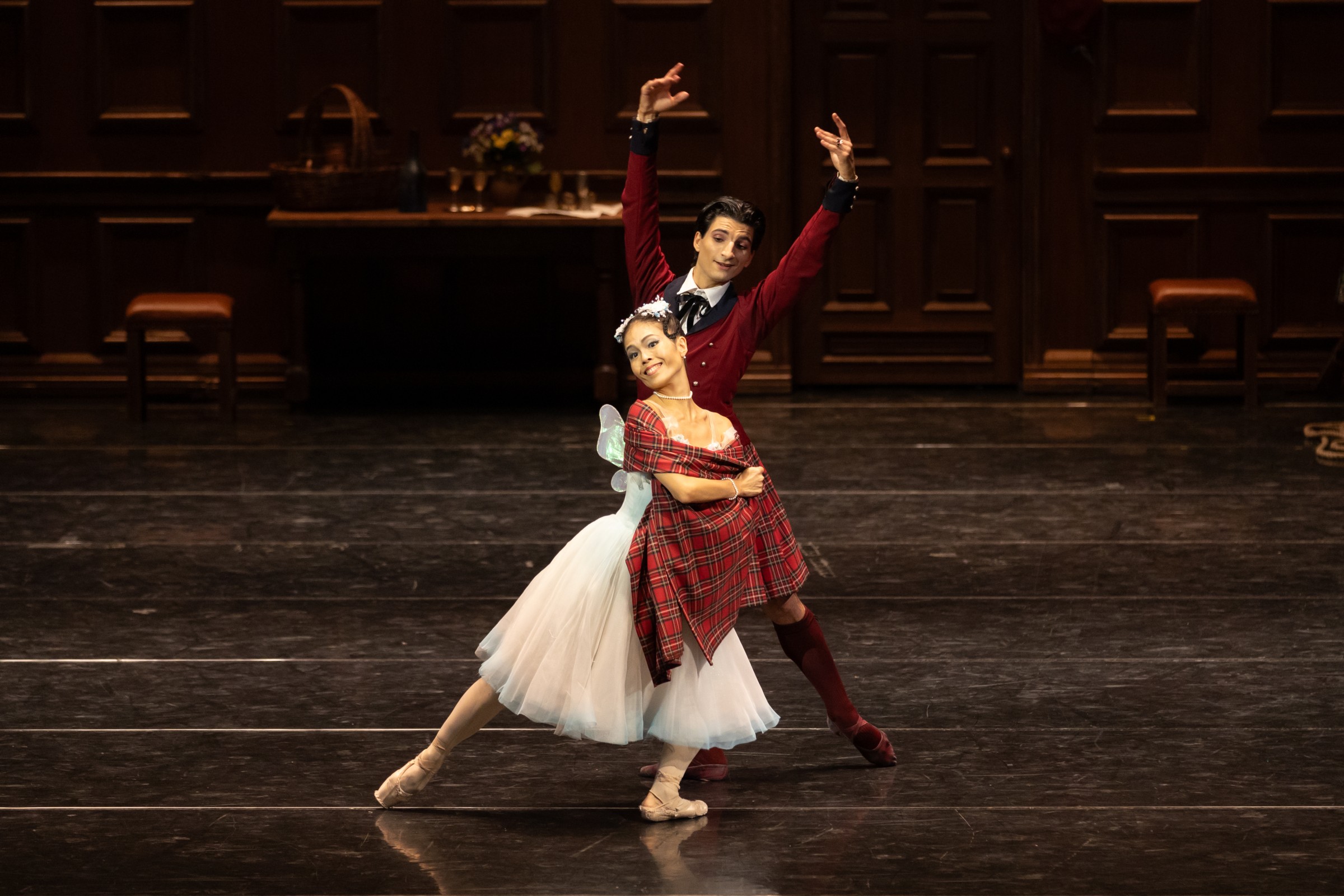 Мана Кувабара – Сильфида, Алессандро Каггеджи – Джеймс
