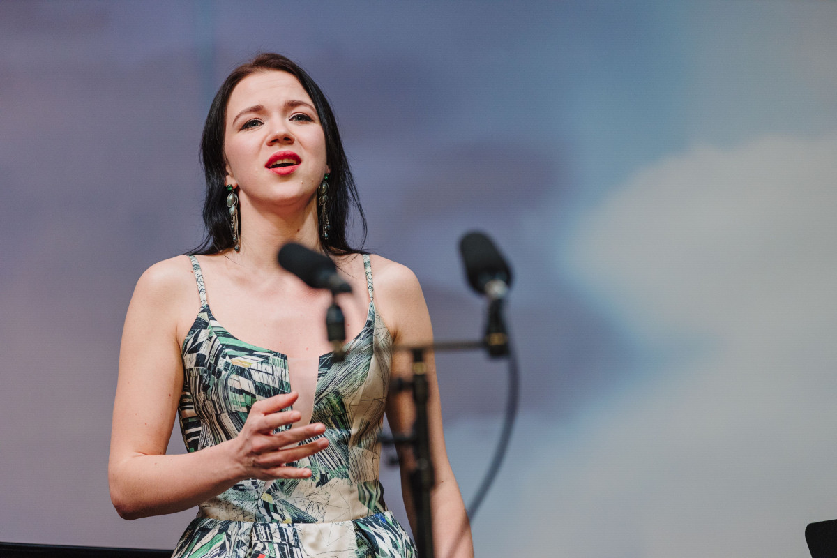 Елена Бирюзова