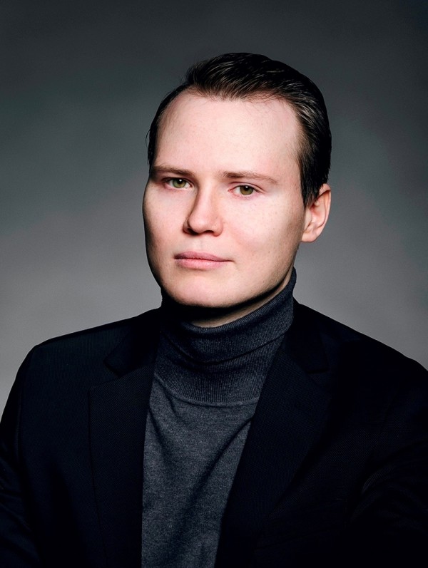 Евгений Зеров